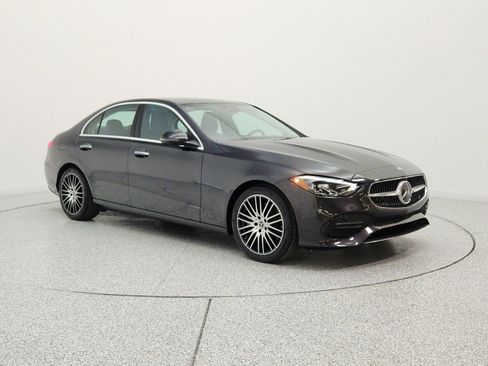 Used 2023 Mercedes-Benz C 300 Sedan image 3