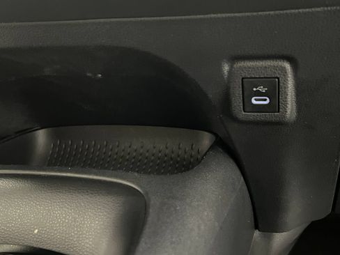 Used 2024 Toyota Corolla LE FWD image 47