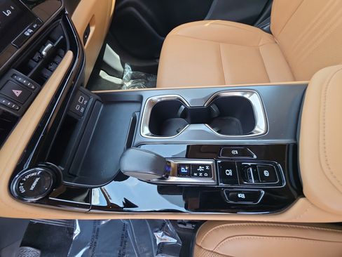 Used 2024 Lexus NX 250 FWD w/ Cold Area Package image 26