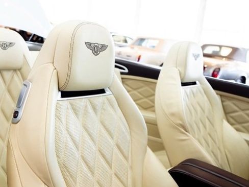 Used 2015 Bentley Continental GT V8 S image 27