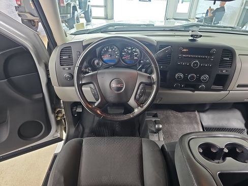 Used 2013 GMC Sierra 1500 SL AWD/4WD image 19