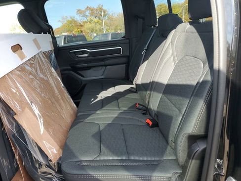 New 2026 RAM 1500 4x4 Crew Cab image 15