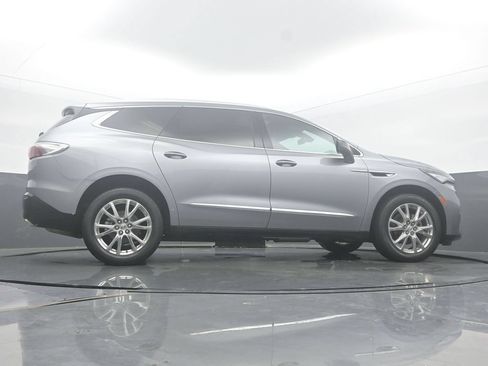 Used 2023 Buick Enclave Essence w/ Experience Buick Package AWD/4WD image 52