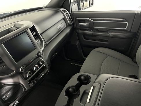 Used 2024 RAM 2500 Big Horn image 33