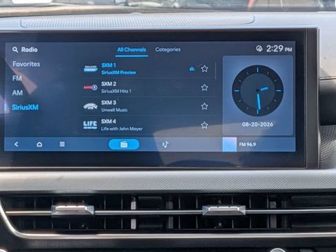 Used 2025 Hyundai Sonata SEL FWD image 17