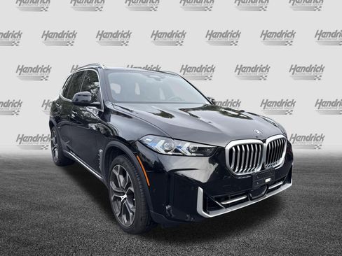 Used 2026 BMW X5 xDrive40i AWD/4WD image 2