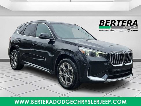 Used 2025 BMW X1 xDrive28i image 1