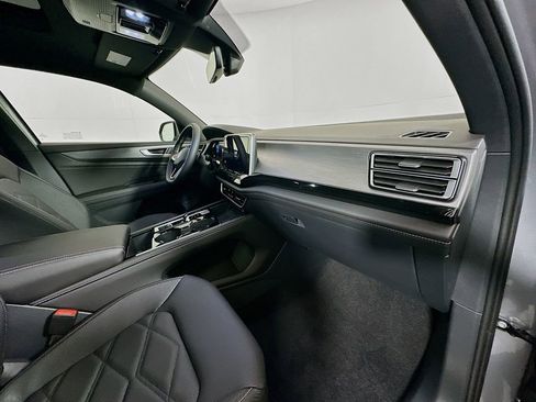 New 2026 Volkswagen Atlas Cross Sport SE AWD/4WD image 27