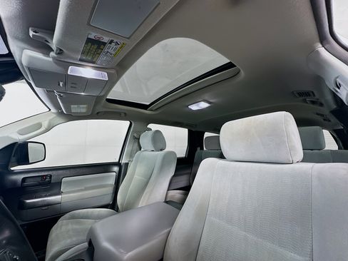 Used 2018 Toyota Sequoia SR5 w/ Carpet Cargo Mat Package image 35