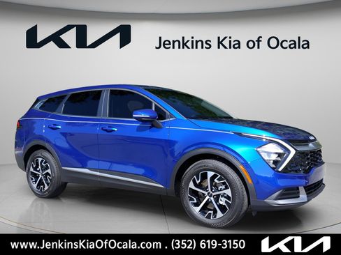 Certified 2023 Kia Sportage EX image 9