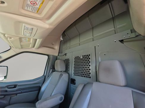Used 2018 Nissan NV 2500 S RWD image 11