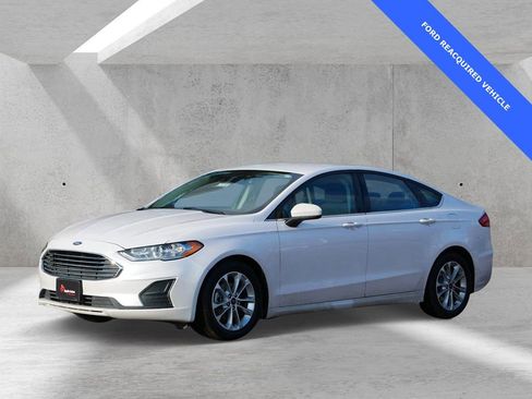 Used 2019 Ford Fusion SE image 6