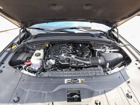 Used 2024 Jeep Grand Cherokee Altitude AWD/4WD image 34