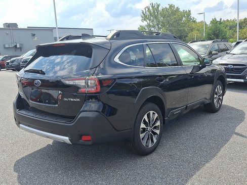 New 2025 Subaru Outback Limited image 3