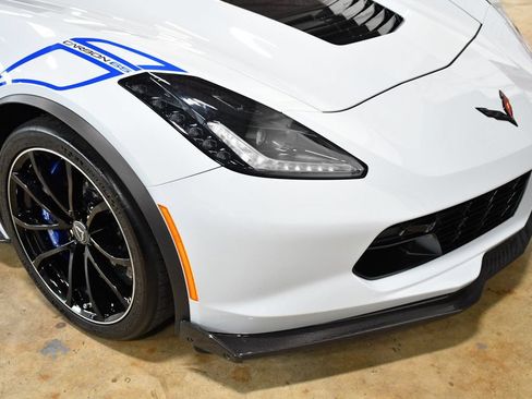 Used 2018 Chevrolet Corvette Grand Sport w/ Carbon 65 Edition RWD image 24