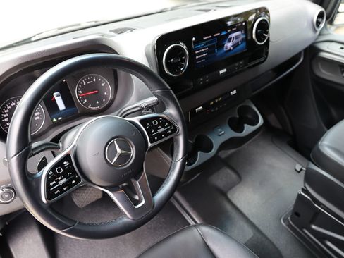 Used 2022 Mercedes-Benz Sprinter 4500 w/ Parking Package image 2