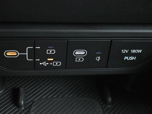 Used 2025 Kia K4 EX image 30