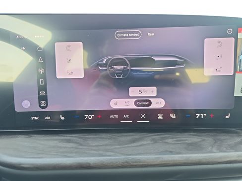 New 2026 Audi Q5 Premium image 19