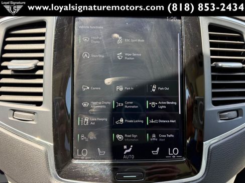 Used 2019 Volvo XC90 T6 Momentum w/ Advanced Package AWD/4WD image 32