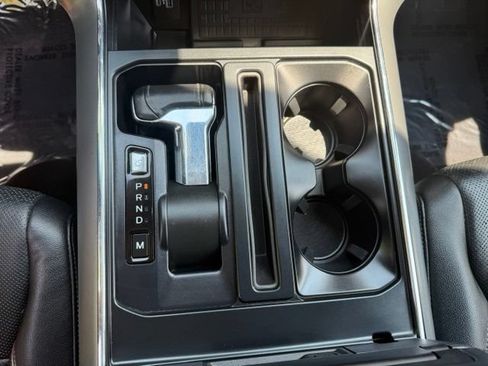 Used 2022 Ford F150 Lariat w/ Equipment Group 502A High AWD/4WD image 28
