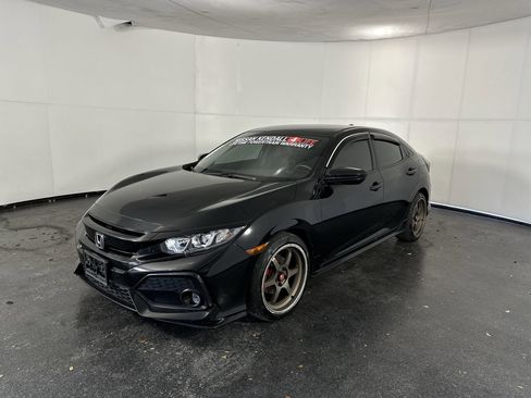 Used 2019 Honda Civic Sport image 6