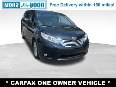 Used 2017 Toyota Sienna XLE Premium