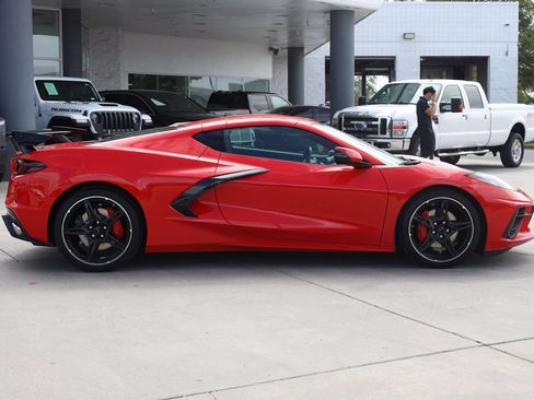 Used 2020 Chevrolet Corvette Stingray Preferred Cpe w/ 2LT Preferred Equipment Group RWD image 7
