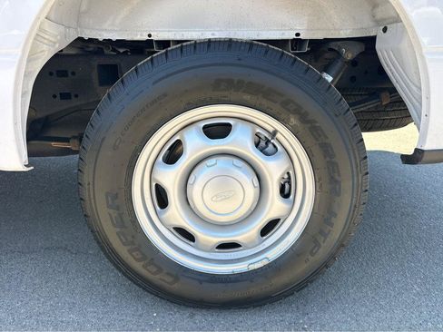Used 2018 Ford F150 XL w/ Equipment Group 101A Mid RWD image 12