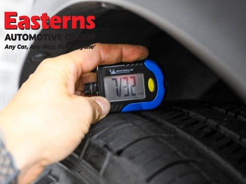 Used 2022 Nissan Pathfinder SL image 29