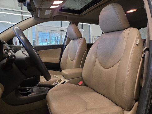 Used 2012 Toyota RAV4 Limited image 14