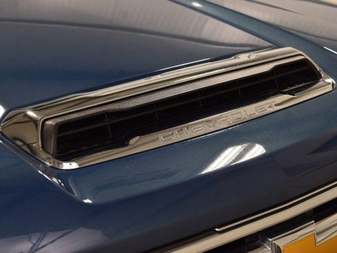 Used 2024 Chevrolet Silverado 3500 High Country w/ Technology Package image 17