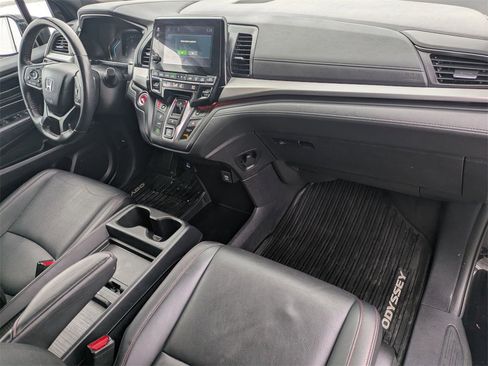 Used 2024 Honda Odyssey Sport image 22
