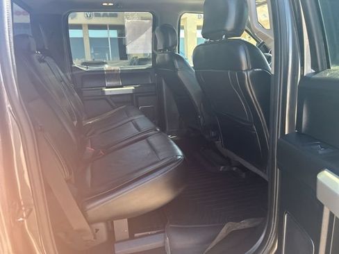 Used 2017 Ford F250 Lariat w/ Lariat Ultimate Package AWD/4WD image 14