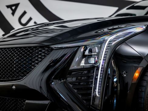 Used 2025 Cadillac CT5 Sport RWD image 14