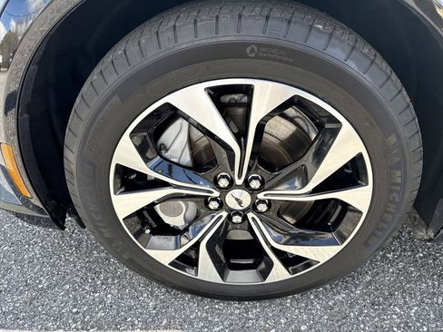 Used 2023 Ford Mustang Mach-E Premium image 11