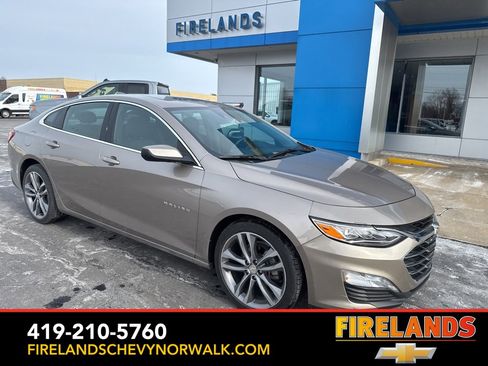 Certified 2023 Chevrolet Malibu LT w/ Driver Confidence Package image 1