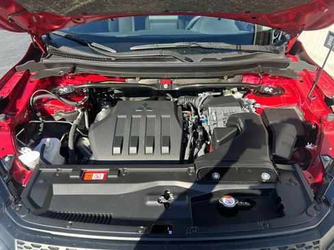 Used 2024 Mitsubishi Eclipse Cross LE image 34