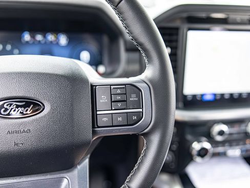 Used 2025 Ford F150 Lariat AWD/4WD image 24