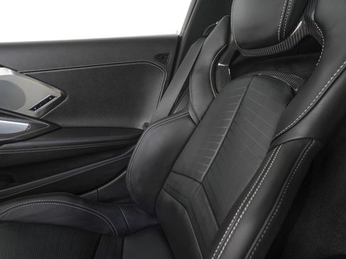 Used 2026 Chevrolet Corvette Z06 RWD image 24