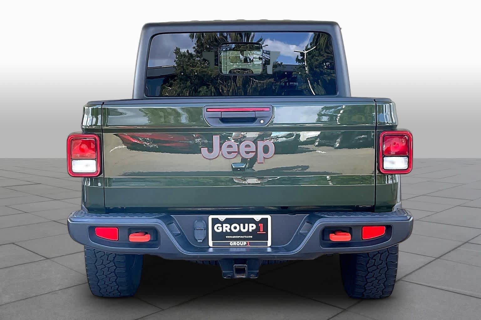 Used 2022 Jeep Gladiator Mojave w/ Cold Weather Group AWD/4WD image 5