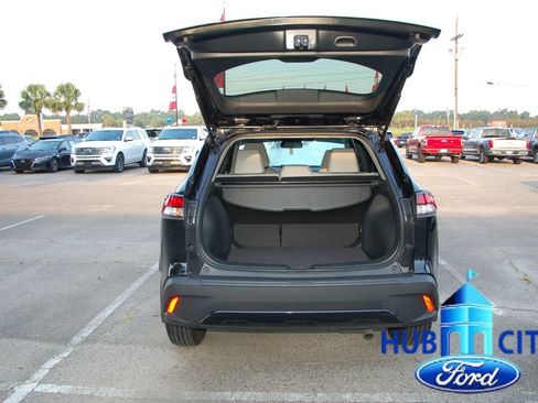 Used 2026 Toyota Corolla Cross L FWD image 21