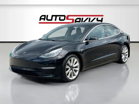 Used 2019 Tesla Model 3 Standard Range Plus RWD image 3