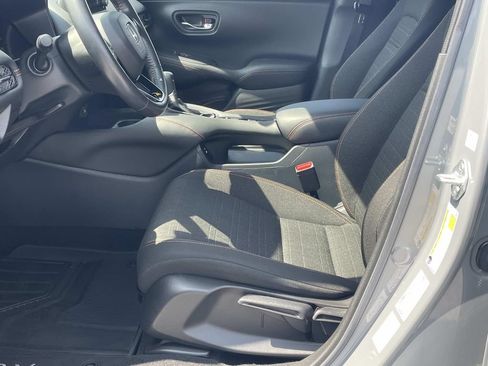 Used 2024 Honda HR-V Sport image 15