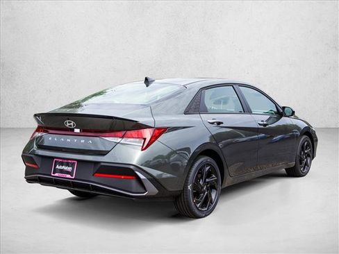 New 2026 Hyundai Elantra Sport FWD image 5