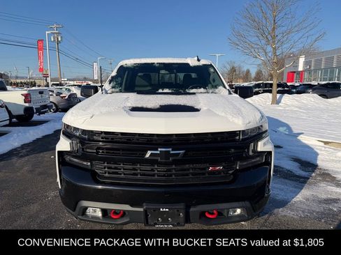 Used 2020 Chevrolet Silverado 1500 LT Trail Boss image 3