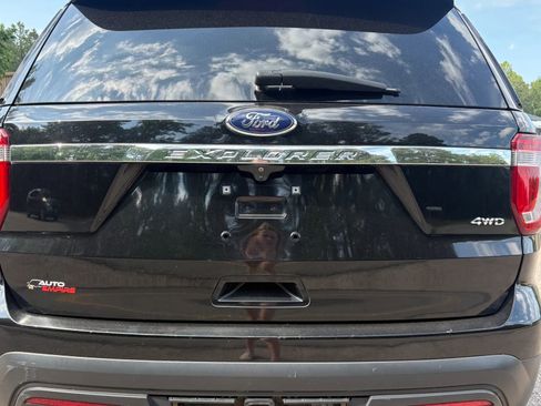 Used 2016 Ford Explorer 4WD image 6