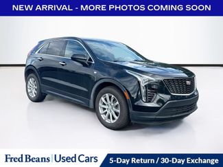 Used 2022 Cadillac XT4 Luxury w/ Cold Weather Package AWD/4WD video 1