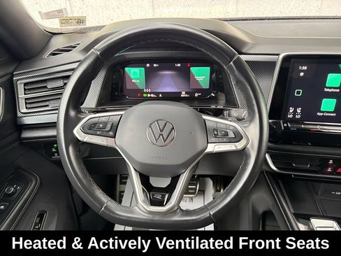 Used 2024 Volkswagen Atlas Cross Sport SEL R-Line AWD/4WD image 16