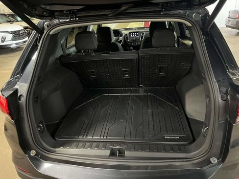 Used 2023 Chevrolet Equinox LT FWD image 10