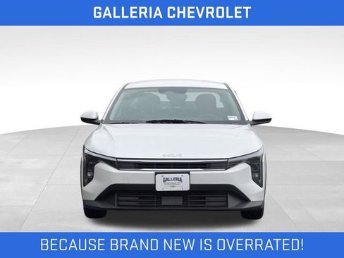 Used 2025 Kia K4 FWD image 3